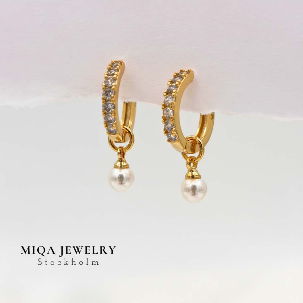 Astrid pearl Hoops Gold