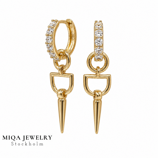 Leia spike earring