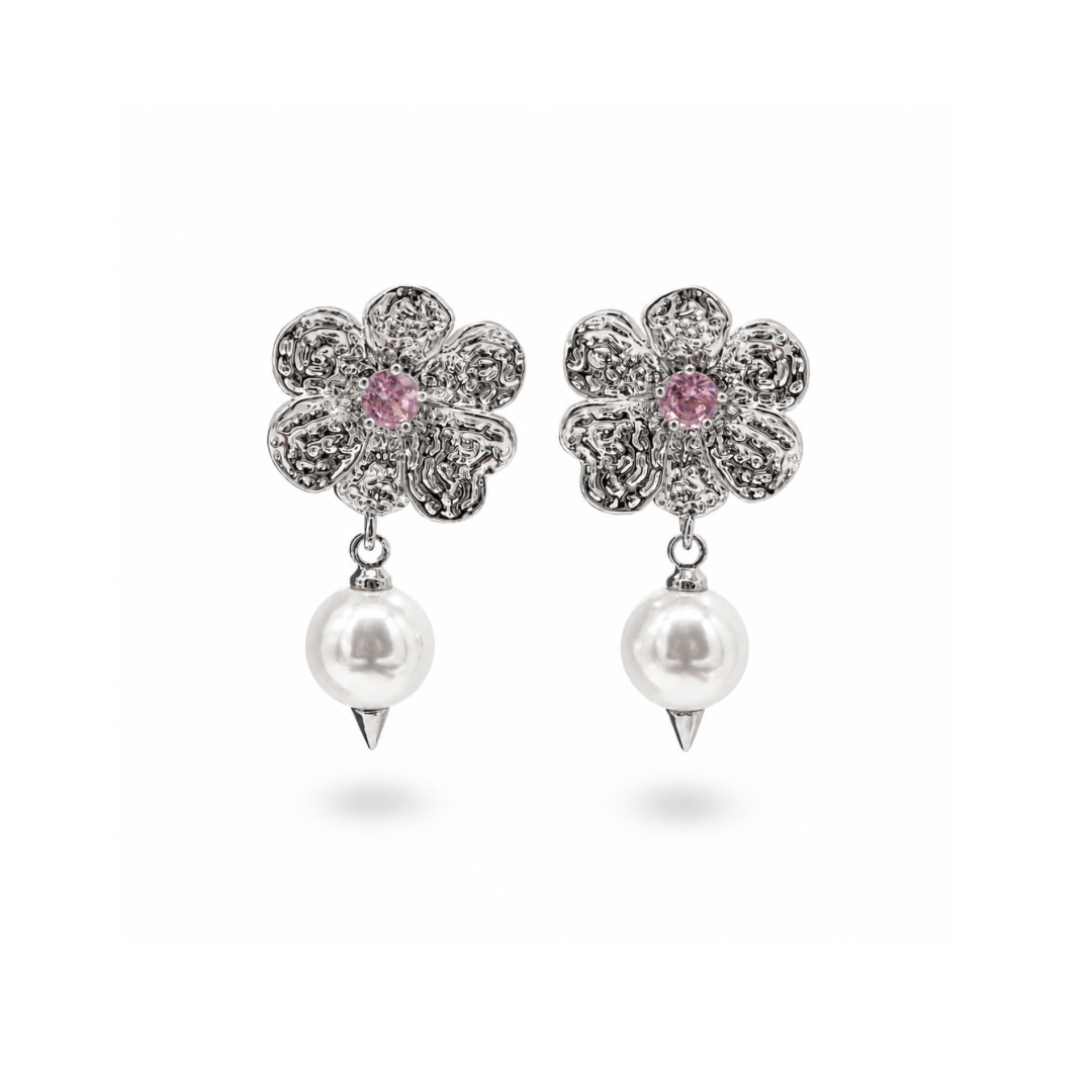 Blossom pearl earring