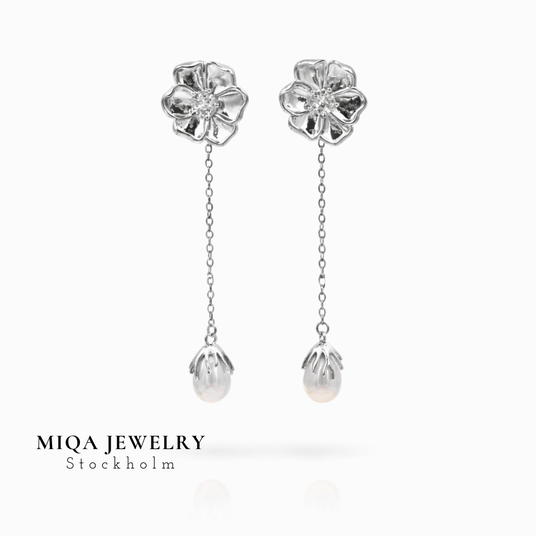 Flora earring
